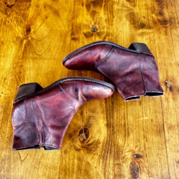 Wolverine Roxanna Booties Leather Size 7 Rose Floral Embossed Brown Runs Small - Picture 5 of 11